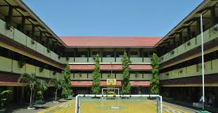 Gedung SMA Negeri 1 Dander